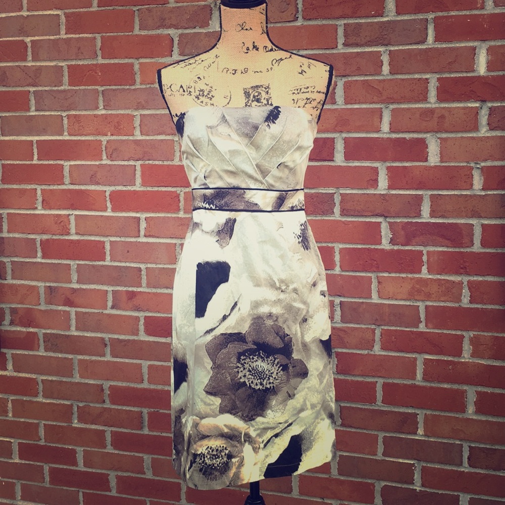 NY&Co Strapless Gray & Black Floral Print Dress
